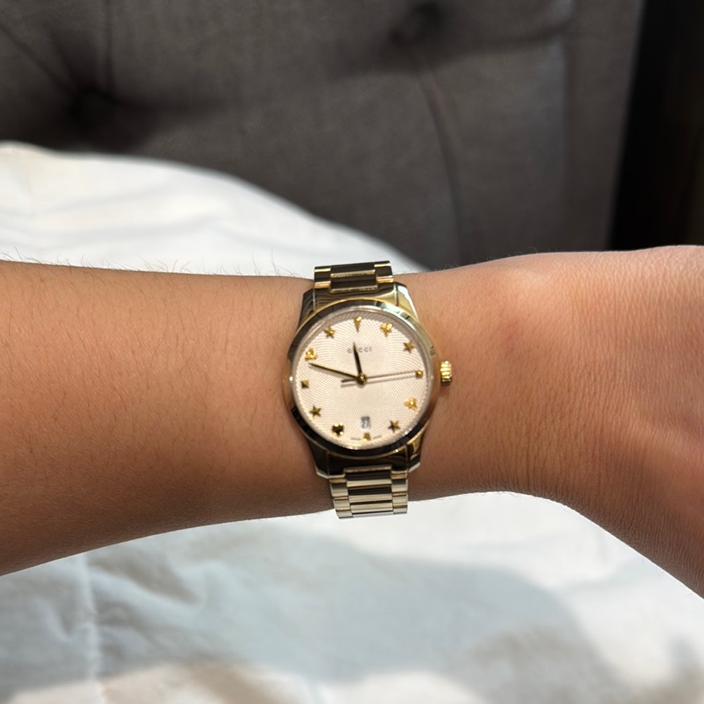 2019 Gold Gucci Watch — MINT CONDITION
